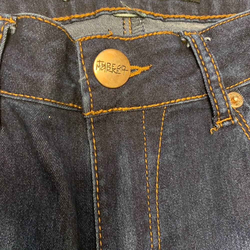 Jeans - Picture 2 of 3